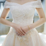 Light Main Wedding Dress 2026 New Bridal Wedding Tugs Tied Thin Simple Word Shoulder Travel Wedding Dress Woman HZ0517