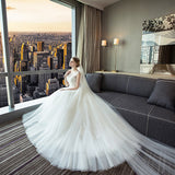 2026 New Wedding Dress Perspective Back To The White Lace Korean Dress Female Tug-And-Tailed Bridal Wedding Dress HZ0517