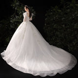 2026 New Lace Tail Light Wedding Dress Dream Simple Temperament Thin Wedding Dress French High-Waist Small Dress HZ0517