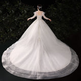 2026 New Lace Tail Light Wedding Dress Dream Simple Temperament Thin Wedding Dress French High-Waist Small Dress HZ0517
