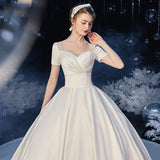 Main Wedding Dress 2026 New Long Tailed Large-Size Bridal Dress Temperament Seny Super Fairy Dream Retro Simple HZ0517