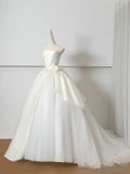 Blast Brat Light Wedding White Winter New Bridal Yarn High-End Fasing 2026 French Retro Go Out Wedding Dress HZ0517