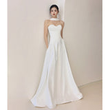 French-Style Lint-Faced Light Wedding Dress 2025 New Bridal Simple Temperament Breast-Shape High-End Engagement Dress Dress Yarn HZ0517