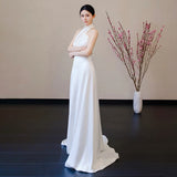 French Hanging Neck Light Wedding Dress 2026 New Small Luxury Dress Fish Tail Welcome Engagement Yarn HZ0517