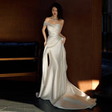 French Light Wedding Dress 2026 New Set Of Face One-Shoulder High-End Engagement Fishtail Evening Dress Super Fairy Travel Yarn HZ0517