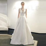 New French Wedding Dress 2026 Set Of Thin V Collar European Court A Thort Tail Wedding Dress Sen Sen HZ0517