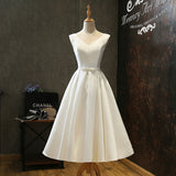 Small Dress Woman 2026 New Temperament Graduation Party Dress Short White Registration Travel Photo Wedding Dress HZ0517
