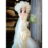 Traveling Photo Wedding Dress Bride With Breasts And Going Out Of The Yarn Senior Sense Of Welcome Yarn Wedding French Fishtail Dress Dress Woman HZ0517