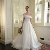 French Uniform Dress Bride 2026 New High-Quality Shoulder Escium Yarn Density Large Tail Main Wedding Dress HZ0517