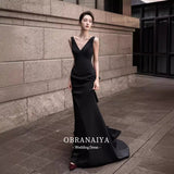 New V-Necked Denswear Black Evening Dress Light Luxury Niche Maid Temperament Fishtail Banquet Annual Meeting Presided Over The Dress HZ0517