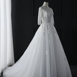 Light Wedding Dress 2025 New Bride Wedding Small Sleeves Together Thin Shoulder Tugged Yarn Woman HZ0517