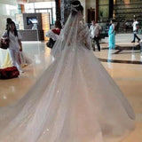 New Long-Sleeved Heavy Industrial Wedding Dress 2025 Bride Big Drag Tail Showing Thin And High-End Main Wedding Dress HZ0517