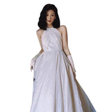 Hang Neck Wedding Temperament Retro Style Small Bride French Bare Back Thin Marriage Yarn Temperament Small Tail HZ0517