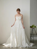 Beautiful Light Wedding Dress Bridal Wedding Dress Temperament French Elegant Outdoor Lawn Yarn HZ0517