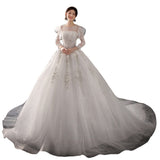 2026 New Lace Tail Light Wedding Dress Dream Simple Temperament Thin Wedding Dress French High-Waist Small Dress HZ0517