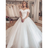 The New 2026 Long-Sleeved V-Neck Temperament White V-Neck Mid-Rise A-Shaped Wedding Dress Adult Short Wedding Dress Supply HZ0517