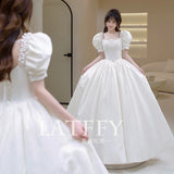 White Engagement Evening Dress Dress Woman 2026 New Niche Adult Salute Princess Toast To The Ponpong Skirt Banquet Host HZ0517