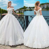 Mori's One-Word Shoulder Wedding Dress 2026 New Bridal Spring Temperament White Simple Wedding Dress HZ0517
