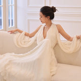 New Chinese Morning Dress Wedding Wedding Engagement Toast Dress Mori Hanging Neck Seaside Travel Shot Wedding Dress HZ0517