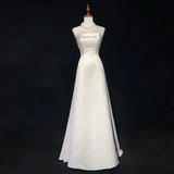 Sine-Faced Light Wedding Dress Girl 2026 New White Bra Simple And Light Engagement To Go Out Towel Yarn Tail HZ0517