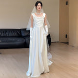 Travel Shot Wedding Dress Bride Simple High-End Feel French Bridal Dress Dress Small Thin Welcome Yarn HZ0517