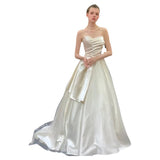 French Brated Light Wedding Dress Bride Niche Densate High-End Feeling Simple Small Tail To Go Out To Greet The White Dress HZ0517