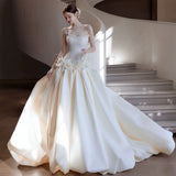 French Denate Brated Wedding Dress 2026 New Bridal Korean Simple Small Big Drag Tail Main Yarn HZ0517