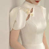 Scenic Face Light Wedding Dress 2026 New Bridal Simple Temperament Chinese Style Back Go Out Yarn Lined With Small Dress Dress HZ0517
