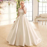 Wedding Dress 2026 Spring New Long-Sleeved Bare Back Lace A-Word Drag Outdoor Wedding Dress HZ0517