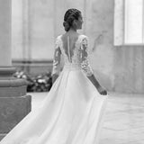 Wedding Dress 2026 New Elegant V-Neck Wedding Dinner Formal Occasion Lace Long-Sleeved A-Sided Dress Woman HZ0517