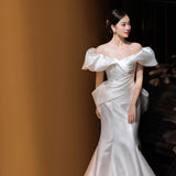 The Main Dress Of The Sting Face Dress Shoulder 2026 New Thin Bride Tailed High-End Retro Bow Dress HZ0517