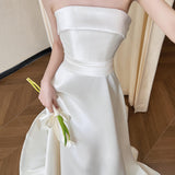 Bride Simple Shaft Bridal Simple Shading French High-Grade Small Go Out Yarn Tail White Engagement Dress Dress Dress HZ0517