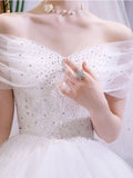 Main Wedding Dress 2026 New Bride Shoulder Senior French Court Princess Simple Go Out Light Yarn HZ0517