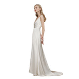 Simplicity Light Wedding Dress 2026 New Small Tail V-Neck Dress Showing Thin Bride Simple Retro Yarn HZ0517