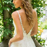 Shoulder Deep V Wedding Dress 2026 New Bridal Large Size Slim Long Tail Lace Beach Yarn HZ0517