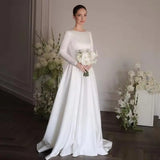 French Hepburn Long-Sleeved Wedding Dress High-End Fasted Large-Size Thin Spring Bride Welcome Out Of The Yarn Tail HZ0517