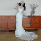 French Light Wedding Dress Sen Is A Simple Small Drag-Tail Embroidery Lace Super Fairy Go Out Yarn Chest To Welcome The Evening Dress HZ0517