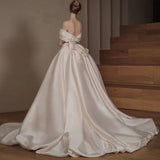 Wedding Dress 2026 New Bridal Temperament High-End Fishtail Wedding Dress Heavy-Shouldered Shawl Main Wedding Dress HZ0517