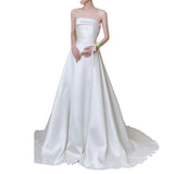 Bride Simple Shaft Bridal Simple Shading French High-Grade Small Go Out Yarn Tail White Engagement Dress Dress Dress HZ0517