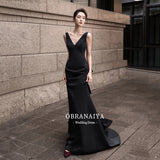 New V-Necked Denswear Black Evening Dress Light Luxury Niche Maid Temperament Fishtail Banquet Annual Meeting Presided Over The Dress HZ0517