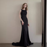Black Evening Dress Women's New Long-Term Host's Annual Temperament Can Usually Wear A Thin Lace Bare Back HZ0517