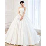 The Main Wedding Dress New Breast-Meared Densate Face Thin French Hepburn Big Tail Bridal Bridal Den High-End Ceremony Wedding Dress HZ0517