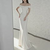 New Steven White Shoulder Evening Dress Engagement Toast Banquet Annual Fish Tail Light Wedding Dress Yarn HZ0517