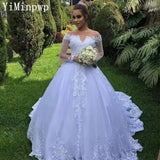 One-Word Shoulder Wedding Dress Overseas Warehouse 2026 New Lace Long-Sleeved Bride Married Senjie Tail Wedding Dress HZ0517