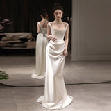 E-O-Endo Light Wedding Dress Bridal French Simple Temperament Vertiny Slings Go Out Yarn Fishtail Welcome Dress HZ0517