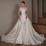 Wedding Dress 2026 New Bridal Temperament High-End Fishtail Wedding Dress Heavy-Shouldered Shawl Main Wedding Dress HZ0517