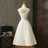 Small Dress Woman 2026 New Temperament Graduation Party Dress Short White Registration Travel Photo Wedding Dress HZ0517
