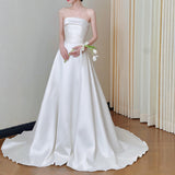 Bride Simple Shaft Bridal Simple Shading French High-Grade Small Go Out Yarn Tail White Engagement Dress Dress Dress HZ0517