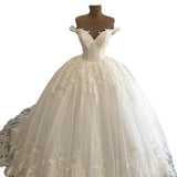 2026 Mid-Rise Lace Dreamy White Long Tail French Simple Show Long Long Mid-Long Wedding Dress HZ0517