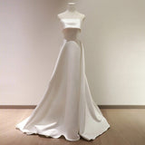 French-Style Lint-Faced Light Wedding Dress With Simple High-End Photo Studio Theme Couple Taking Pictures Of Outdoor Brides Going Out Yarn HZ0517